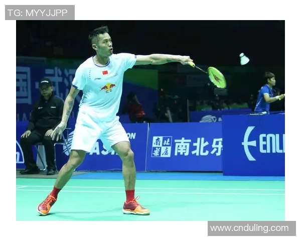 南京羽毛球队与成都羽毛球队赛后复盘分析力量对比及战术探讨