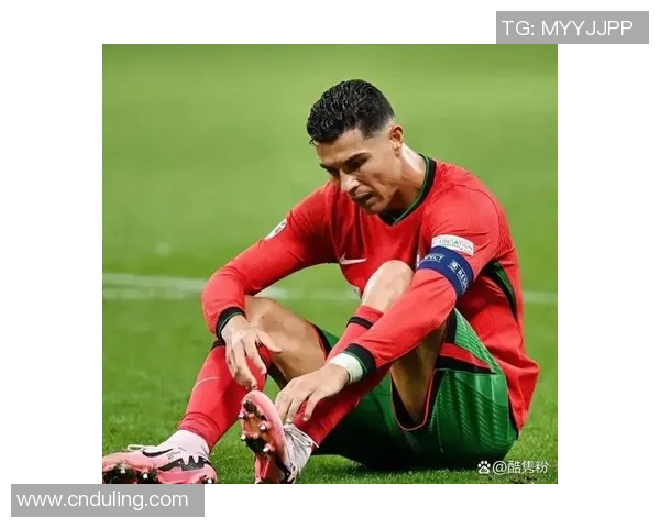 历代足球巨星的辉煌历程与传奇故事揭秘 历代足球巨星的辉煌历程与传奇故事揭秘