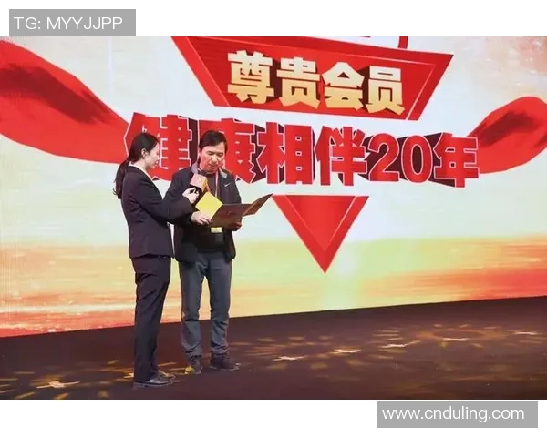 广州羽毛球队勇攀高峰的辉煌历程与冠军赛背后的故事 广州羽毛球队勇攀高峰的辉煌历程与冠军赛背后的故事