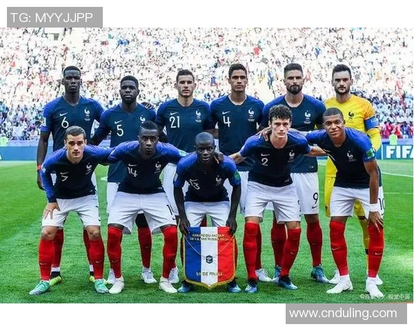 波兰国旗下的足球明星盘点及其辉煌成就解析