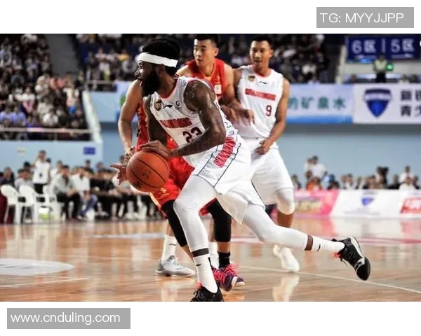 西安篮球队在挑战赛中以86分高居积分榜首位展现强劲实力